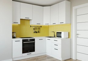 Кухонный гарнитур Белый Глянец 2200*1600 h950 (Стол. 26мм) в Лесном - lesnoy.ok-mebel.com | фото