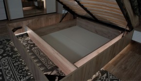 Спальня Джулия Кровать 160 МИ с подъемным механизмом Дуб крафт серый в Лесном - lesnoy.ok-mebel.com | фото 3